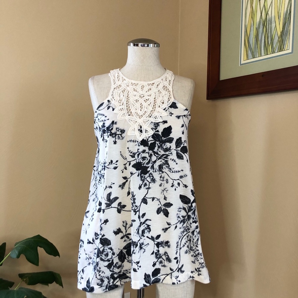 H&M Racer Back Flower Print & Lace Tank Top Size S